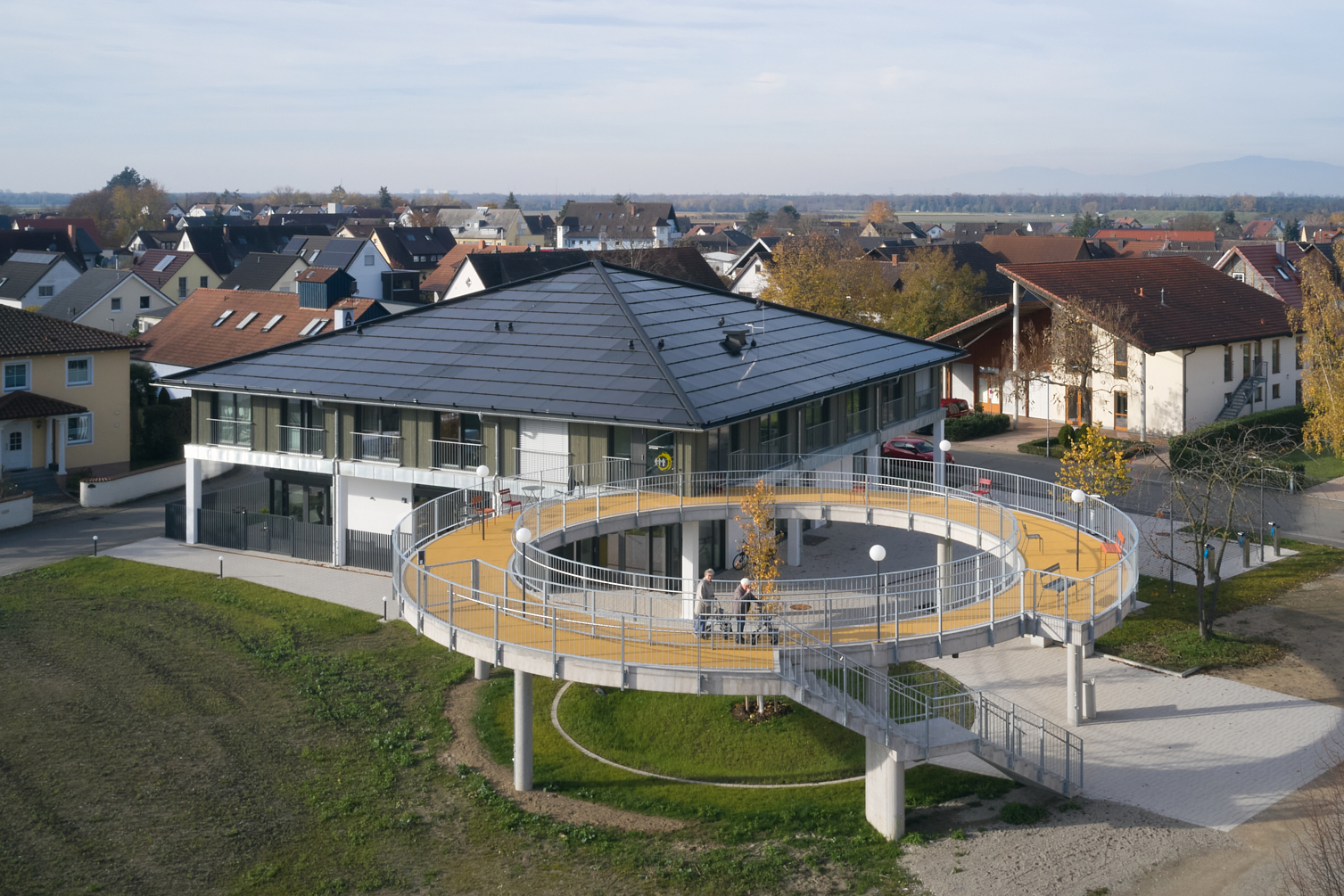 Mittendrin in Hartheim 64 ac cf hr yz kopie